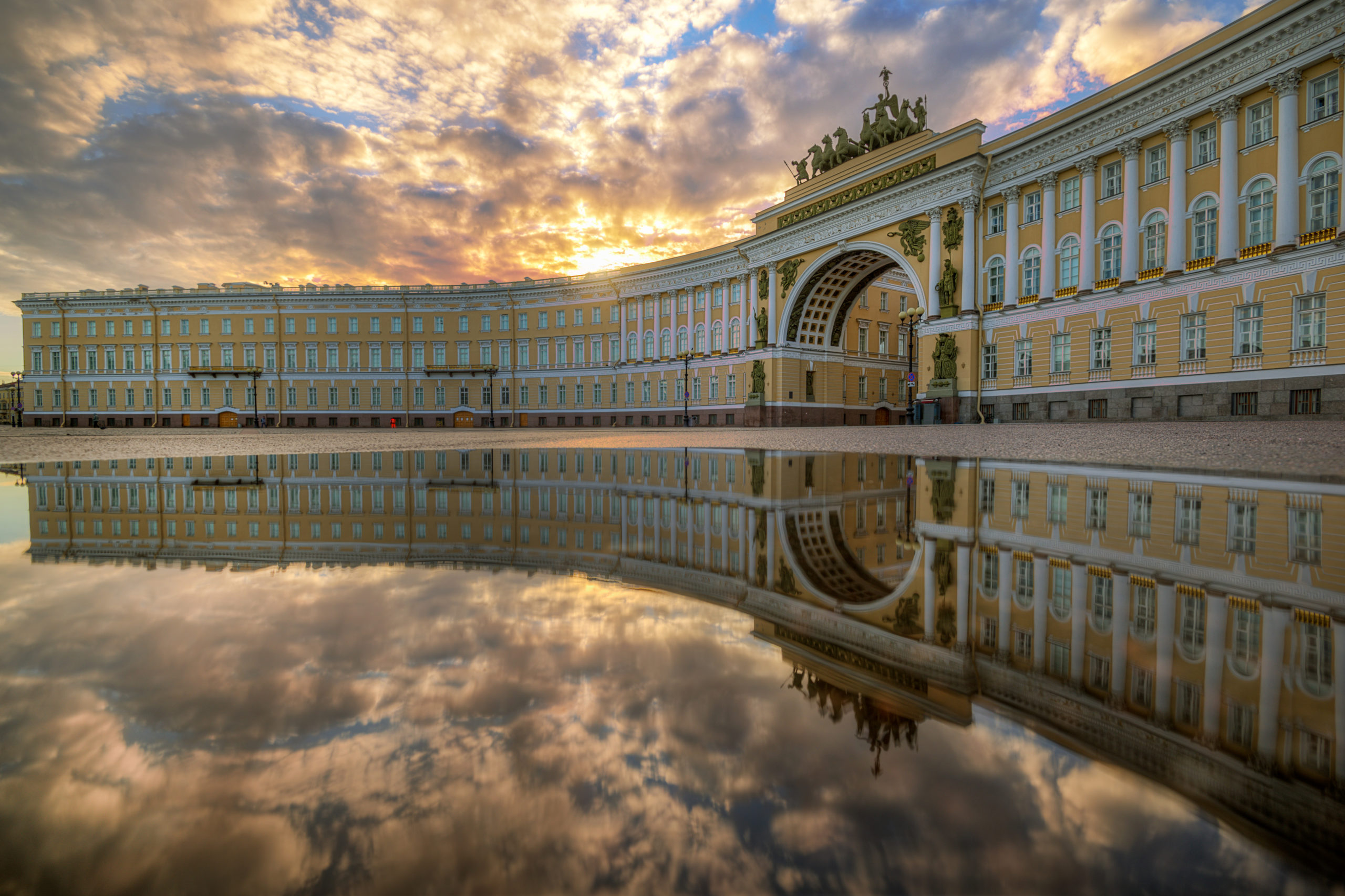 Saint Petersburg Politeknik Üniversitesi QS 2025 Dünya Sıralamasında Yükselişte